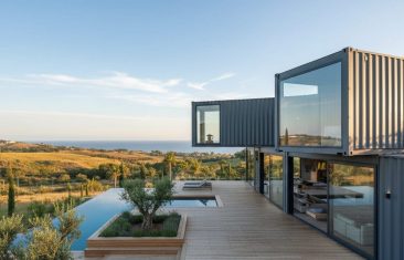 Vivir en una Casa Contenedor en Málaga: Guía de Innovación y Normativa 2025